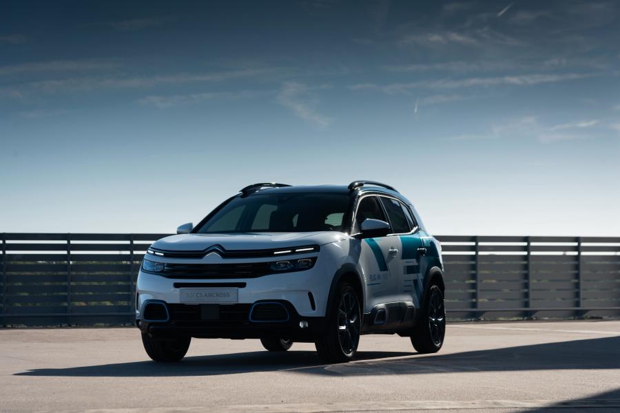  Citroen C5 Aircross SUV Hybrid Concept 2018 года  (фото 10 из 24)